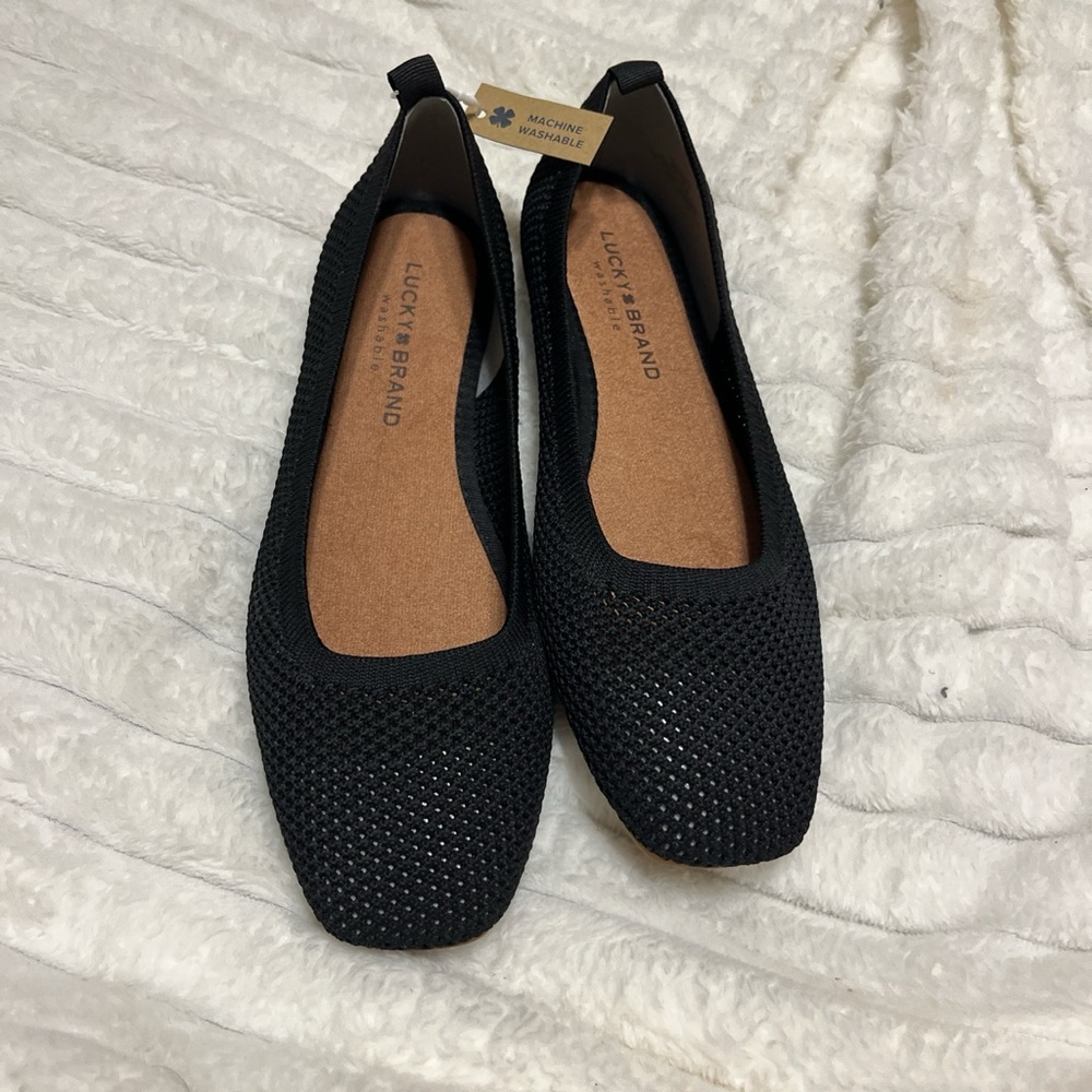lucky brand flats never worn with tags